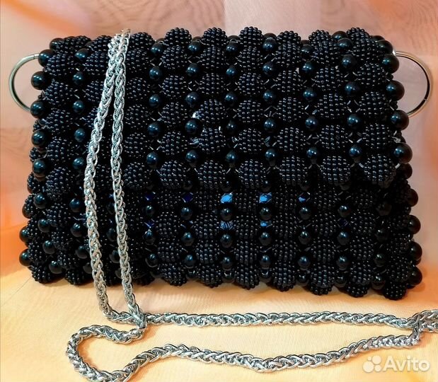 Сумка из бусин ручной работы