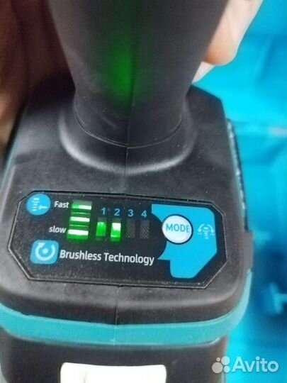 Шуруповёрт (винтоверт) импакт Makita