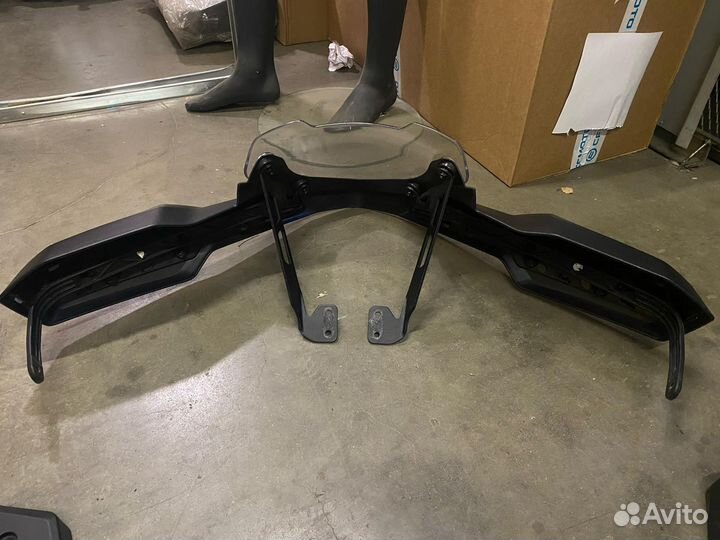 Продам ветровое стекло cfmoto
