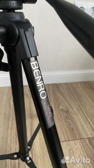 Штатив для фотоаппарата