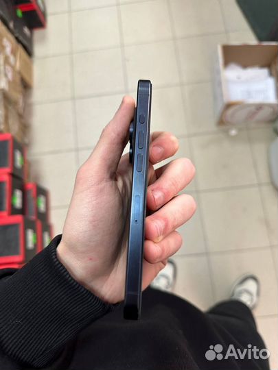 iPhone 15 Pro, 256 ГБ