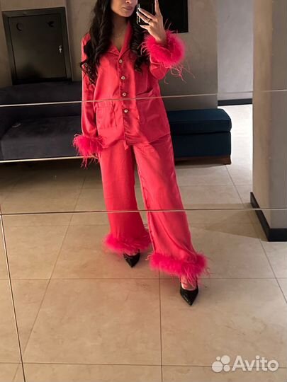 Костюм женский