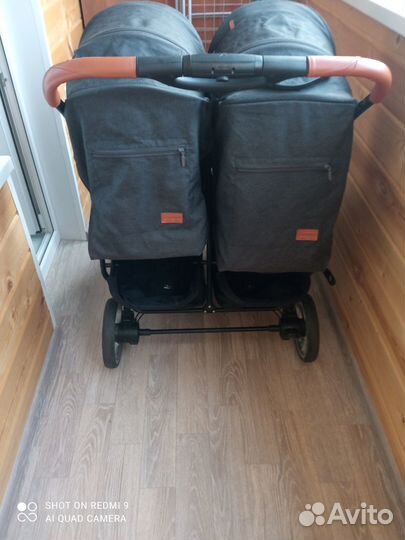 Коляска для двойни