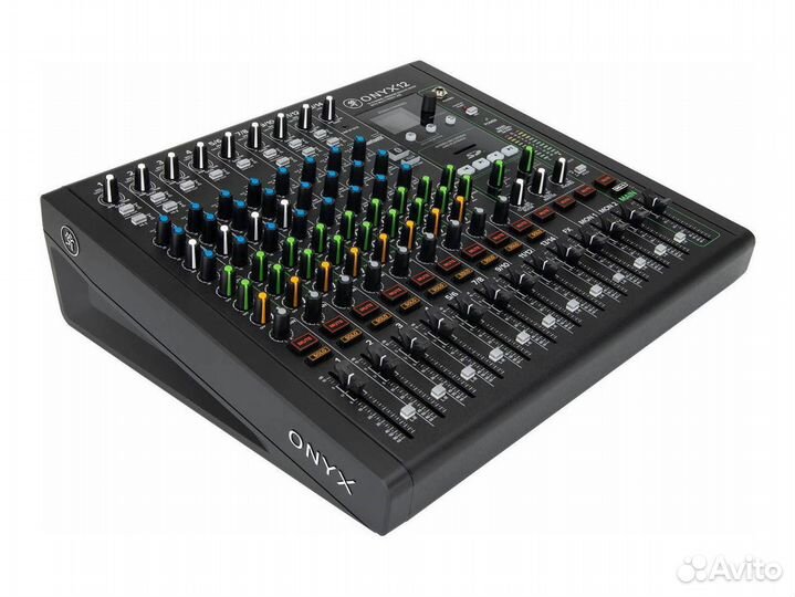 Mackie Onyx 12 микшерный пульт