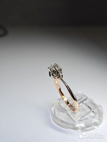 Золотое кольцо 583 пробы с бриллиантом