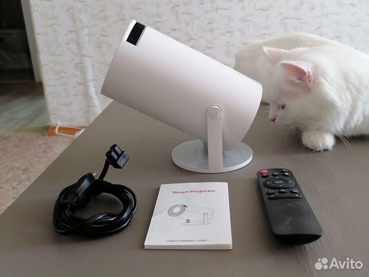 Мини проектор HY 30