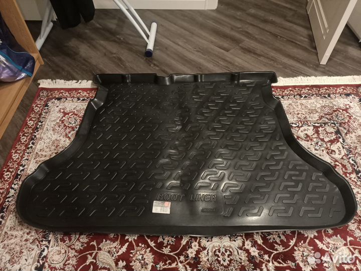 Коврик в багажник для авто. Лада Веста (новый)