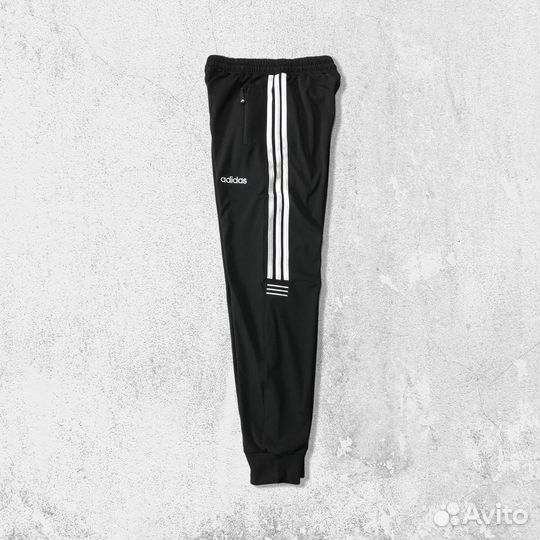 Спортивный костюм Adidas