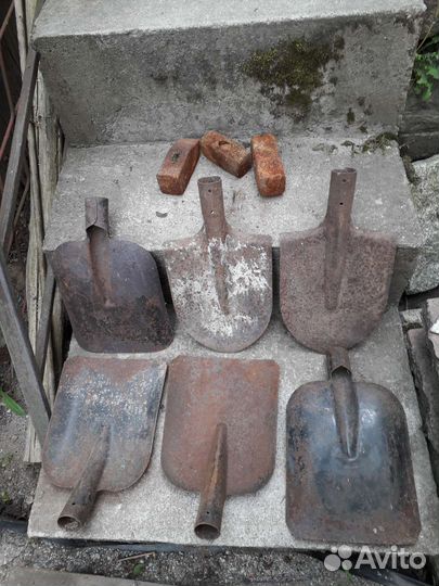 Топор, кирка