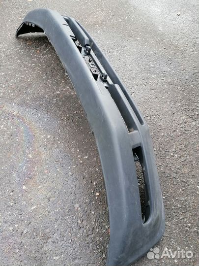 Бампер тайото Раф 4 1998г