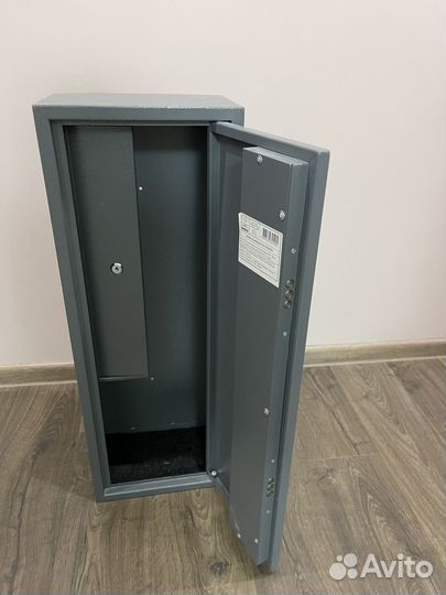 Оружейный сейф