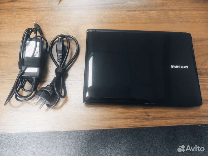 Нетбук samsung