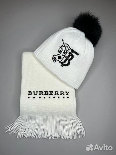 Комплект шапка с шарфом для девочки B.u.r.b.e.r