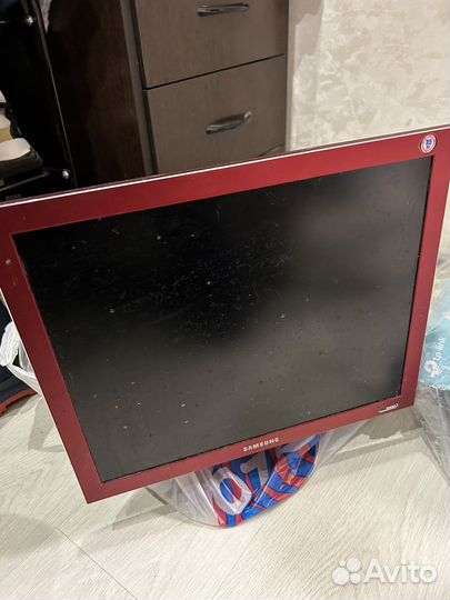 Монитор Samsung