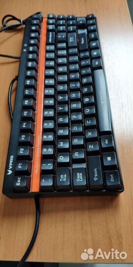 Механическая клавиатура rapoo v500