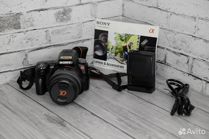 Зеркальный фотоаппарат Sony SLT-A33