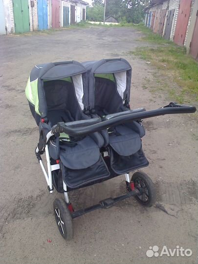 Коляска для двойни