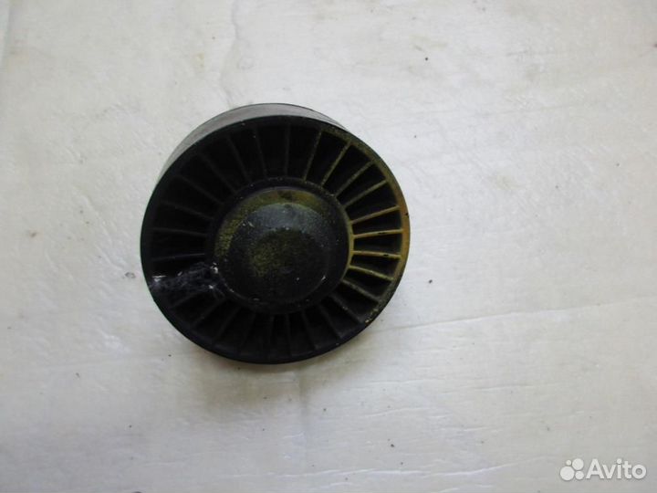 Ролик обводной Range Rover Discovery Sport L550 2