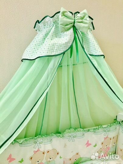 Балдахин на детскую кроватку