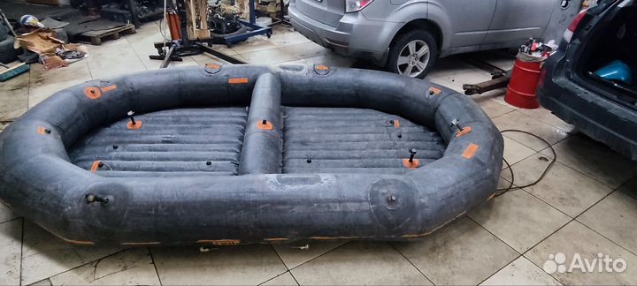 Продам спасательный плот, торг