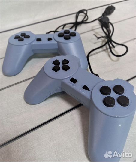 Игровая приставка dendy