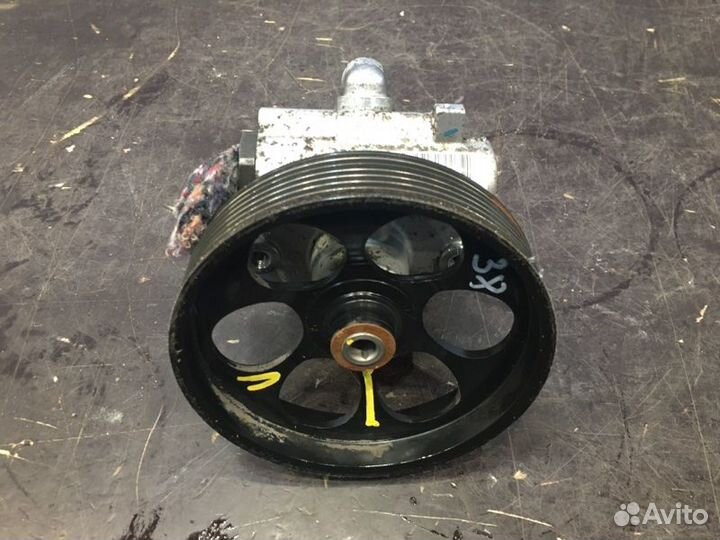 Насос гидроусилителя Renault Duster 1