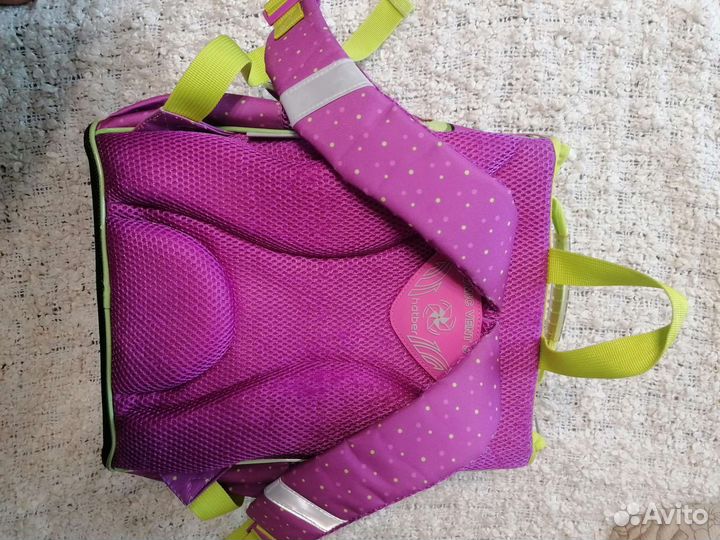 Школьный рюкзак