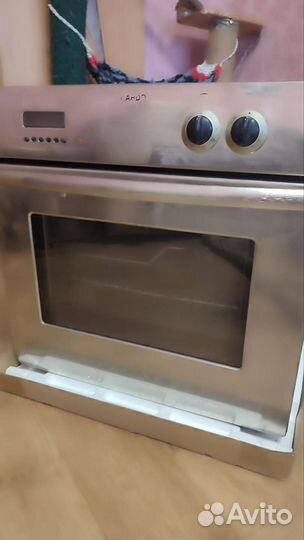 Духовой шкаф