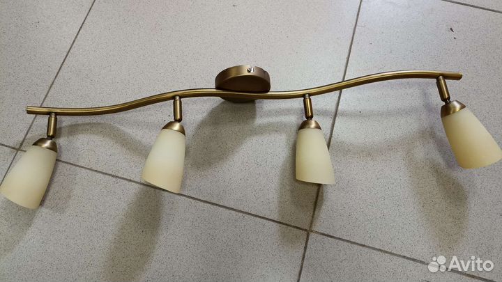 Светильник потолочный