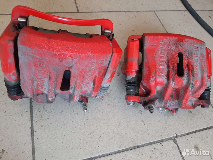 Передние суппорта Toyota