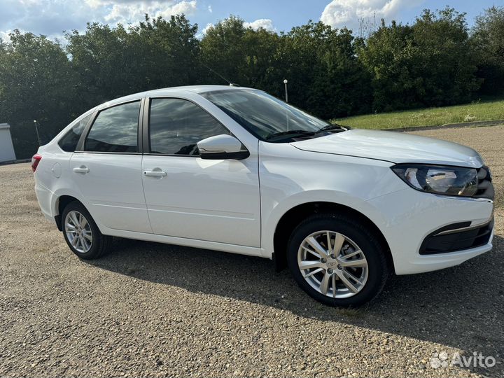 LADA Granta 1.6 МТ, 2024, 4 км