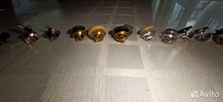 Лацканный значок