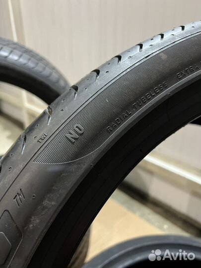 Pirelli P Zero 285/35 R22 и 315/30 R22 106Y