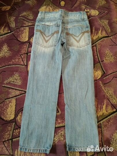 Джинсы