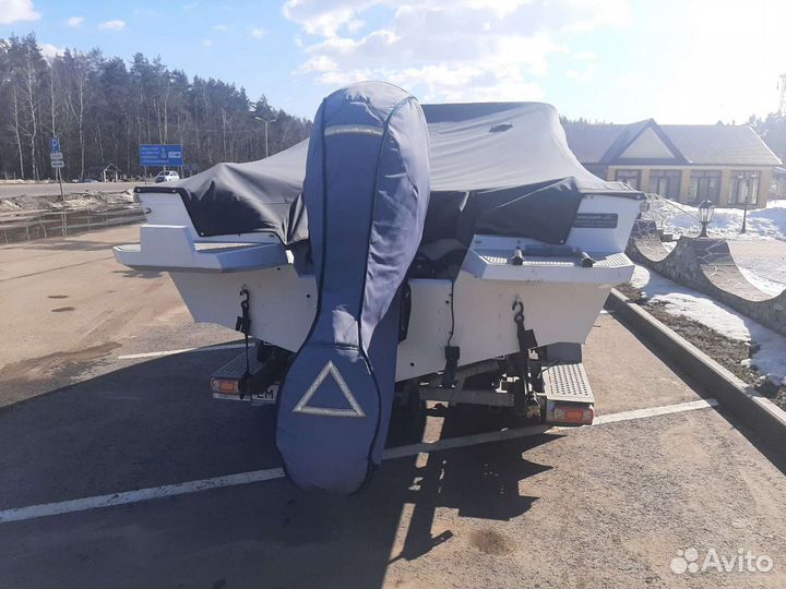 North Silver Pro 570 fish