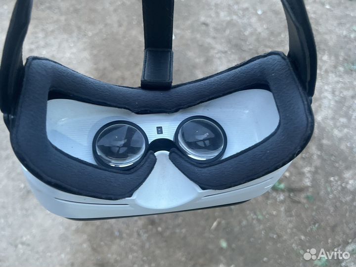 Очки виртуальной реальности samsung gear vr