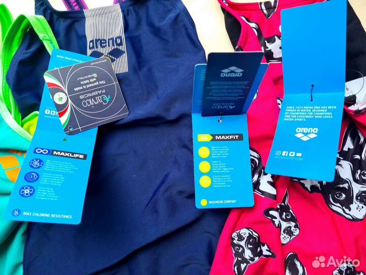 Купальники новые Arena р 2-3 р 10-11 оригинал