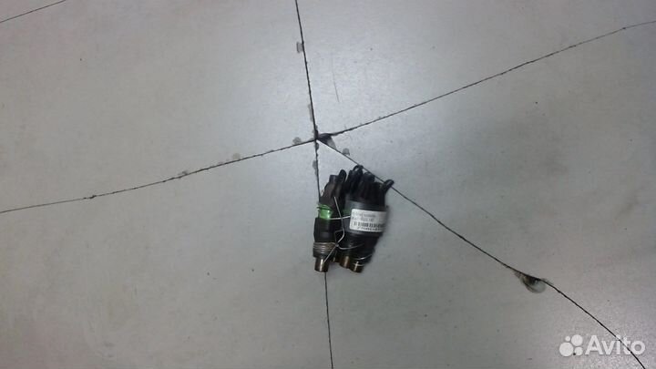 Форсунка топливная Renault Rapid, 1997