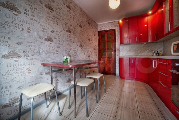 2-к. квартира, 60 м², 7/10 эт.