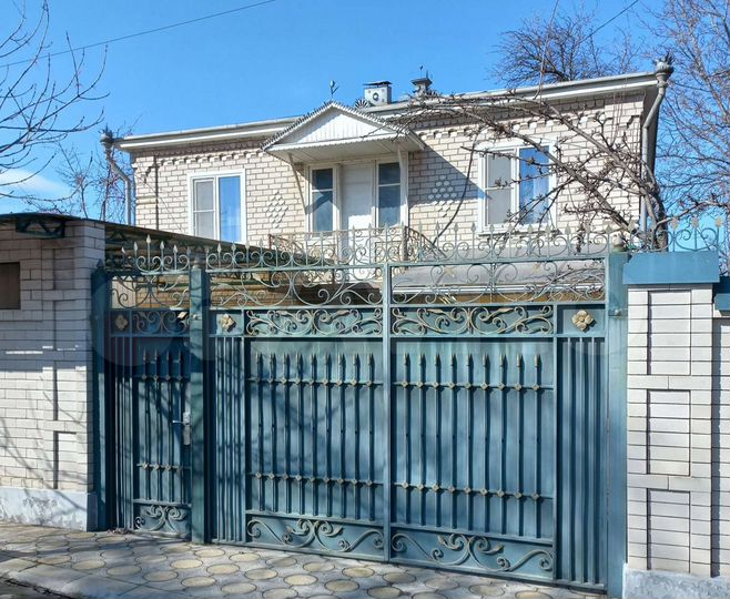 Дом 105 м² на участке 6 сот.