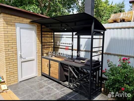 Беседка с мангалом