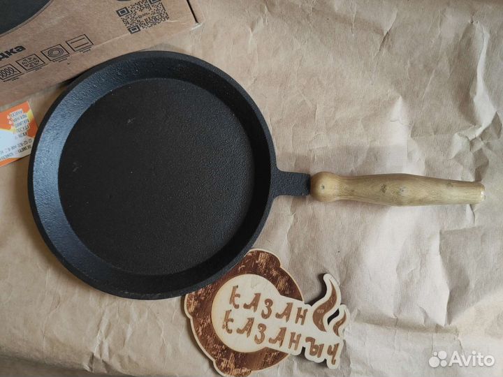 Сковорода чугунная блинная 22см