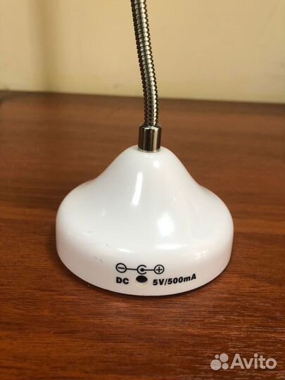 Лампа настольная