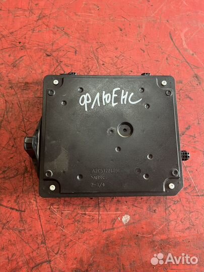 Блок комфорта Рено Флюенс Fluence 2012
