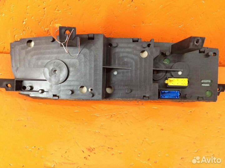 Щиток приборный (панель приборов) Nissan Primera