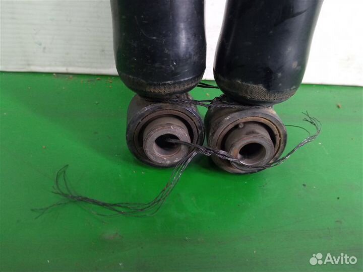 Амортизатор задний Infiniti Ex J50