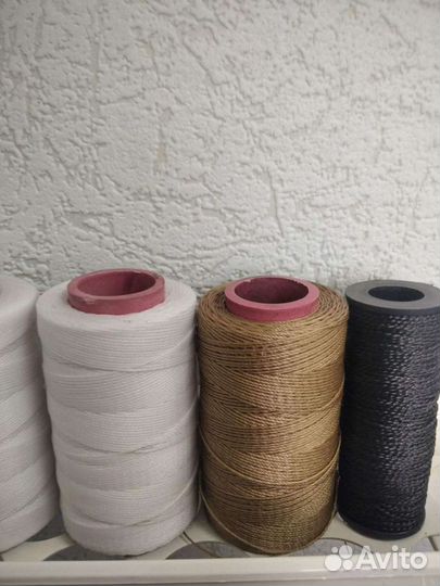 Нитки капроновые.цвет черный белый