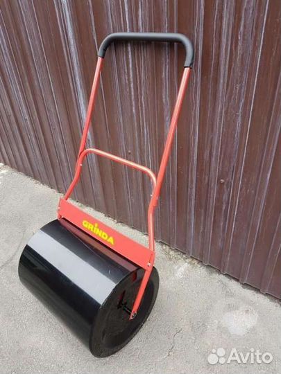 Каток ручной для укатки газона, земли