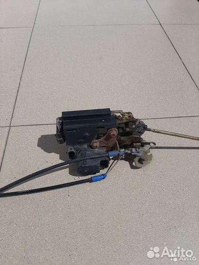 Замок двери передний левый Chery Tiggo T11