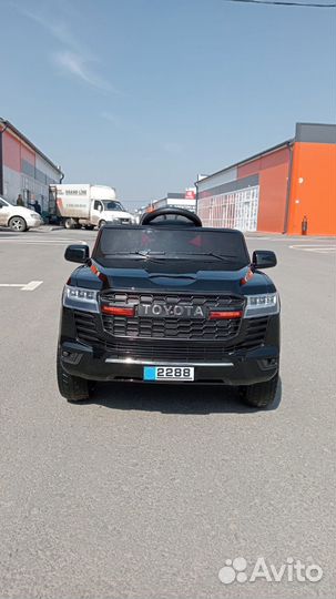Электромобиль Toyota